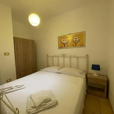 Paradise House Apartment Torre Pali